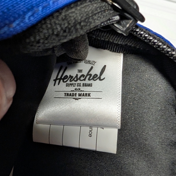 Herschel Supply Co. Tour Hip Pack Small Cordura in Blue and Gray 5” x 7” x 2.5” - Picture 7 of 7